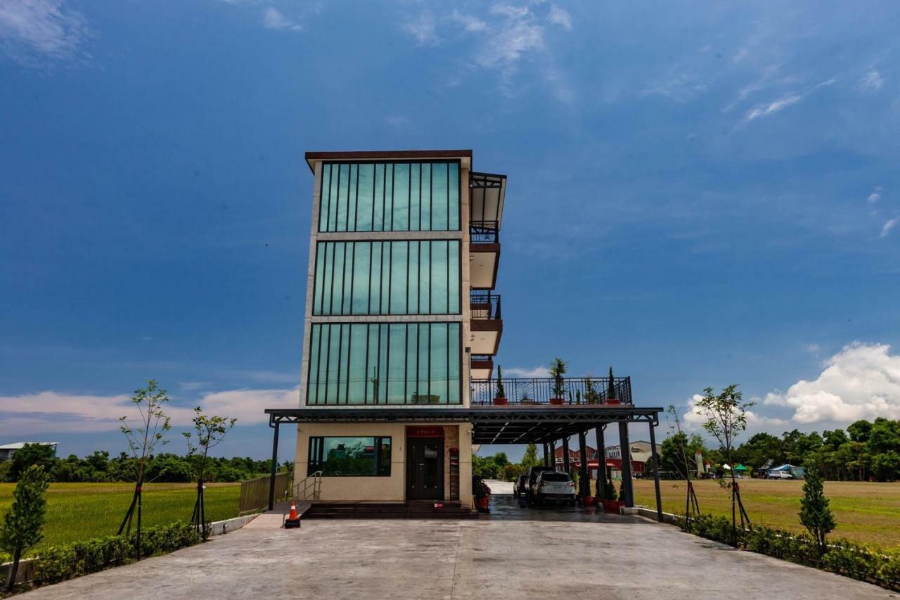 123 Hall Wujie Exterior photo